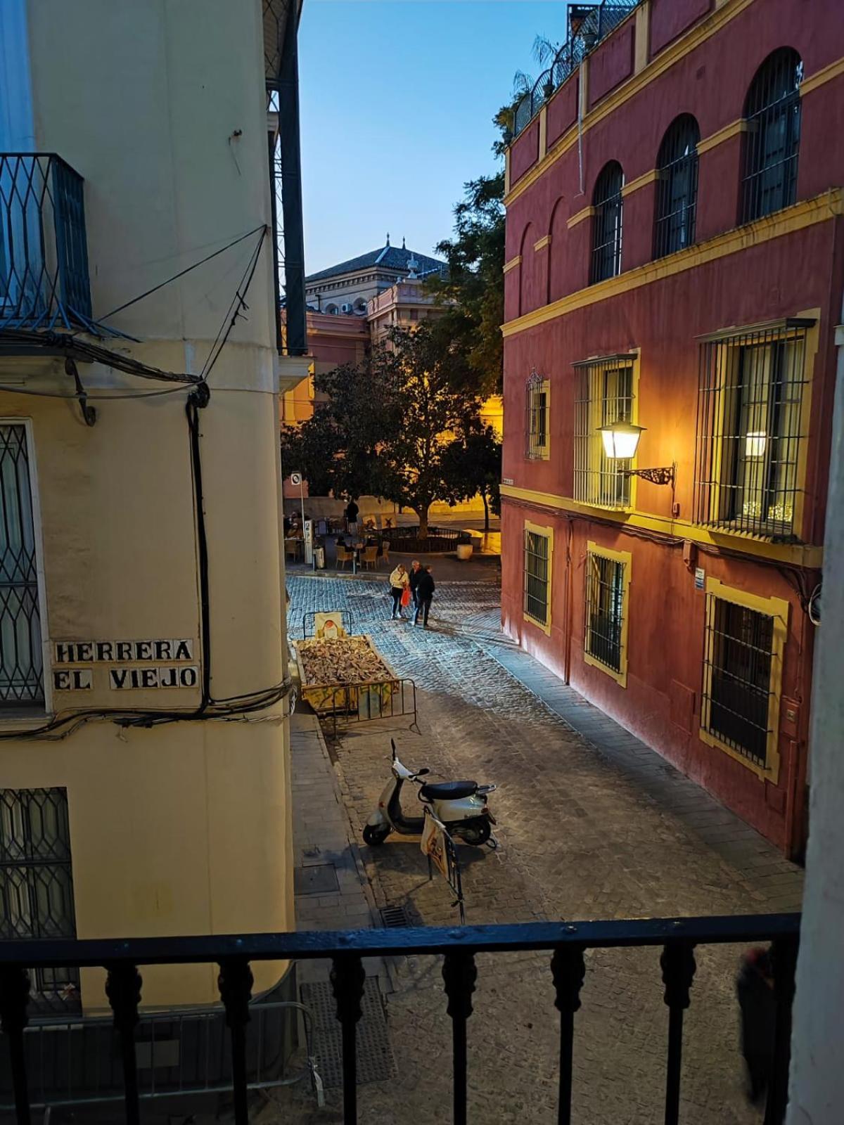 Independent Beautiful House Seville City Center With Private Parking Экстерьер фото